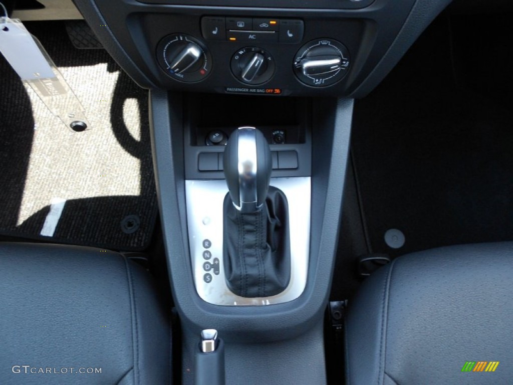 2012 Volkswagen Jetta SE Sedan 6 Speed Tiptronic Automatic Transmission Photo #52519761