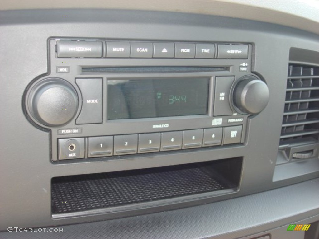 2008 Ram 1500 SXT Regular Cab - Light Khaki Metallic / Khaki photo #11