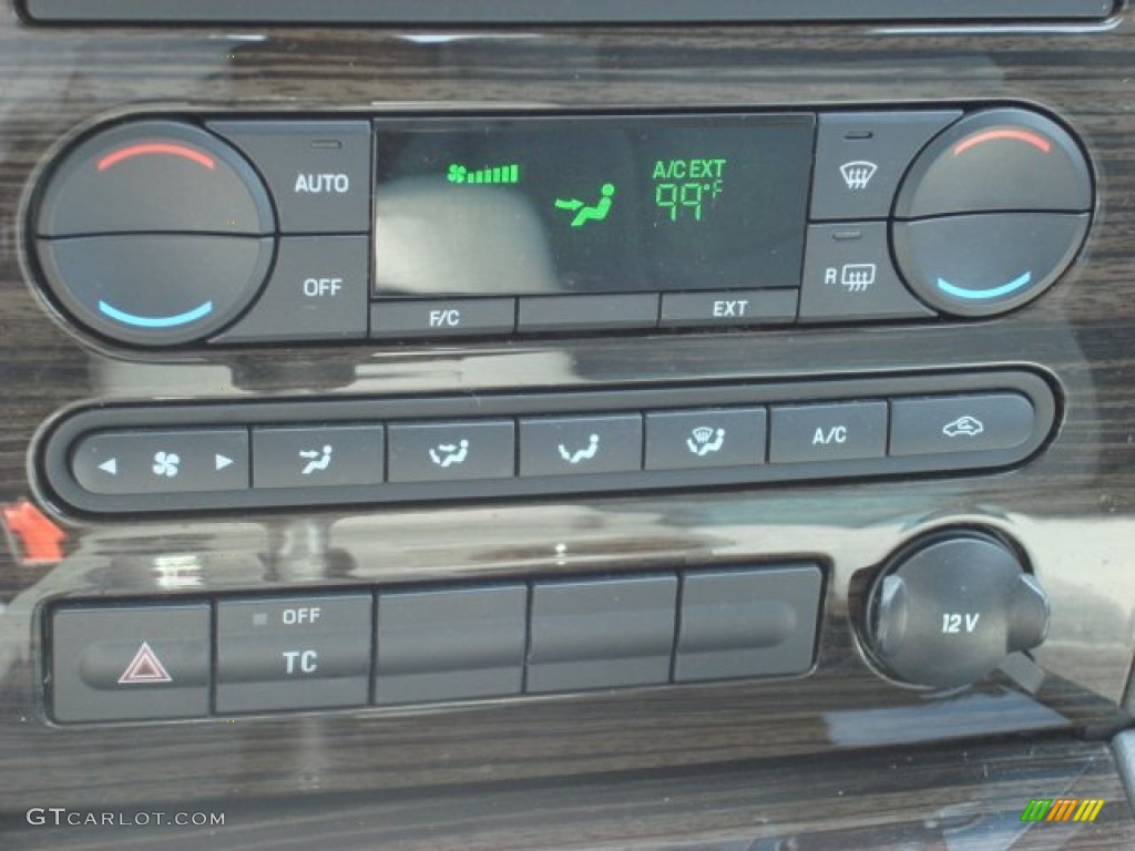 2007 Mercury Montego Standard Montego Model Controls Photo #52521303