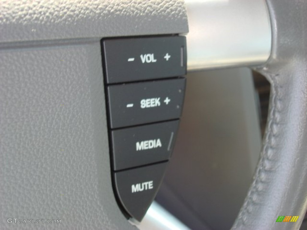 2007 Mercury Montego Standard Montego Model Controls Photo #52521369