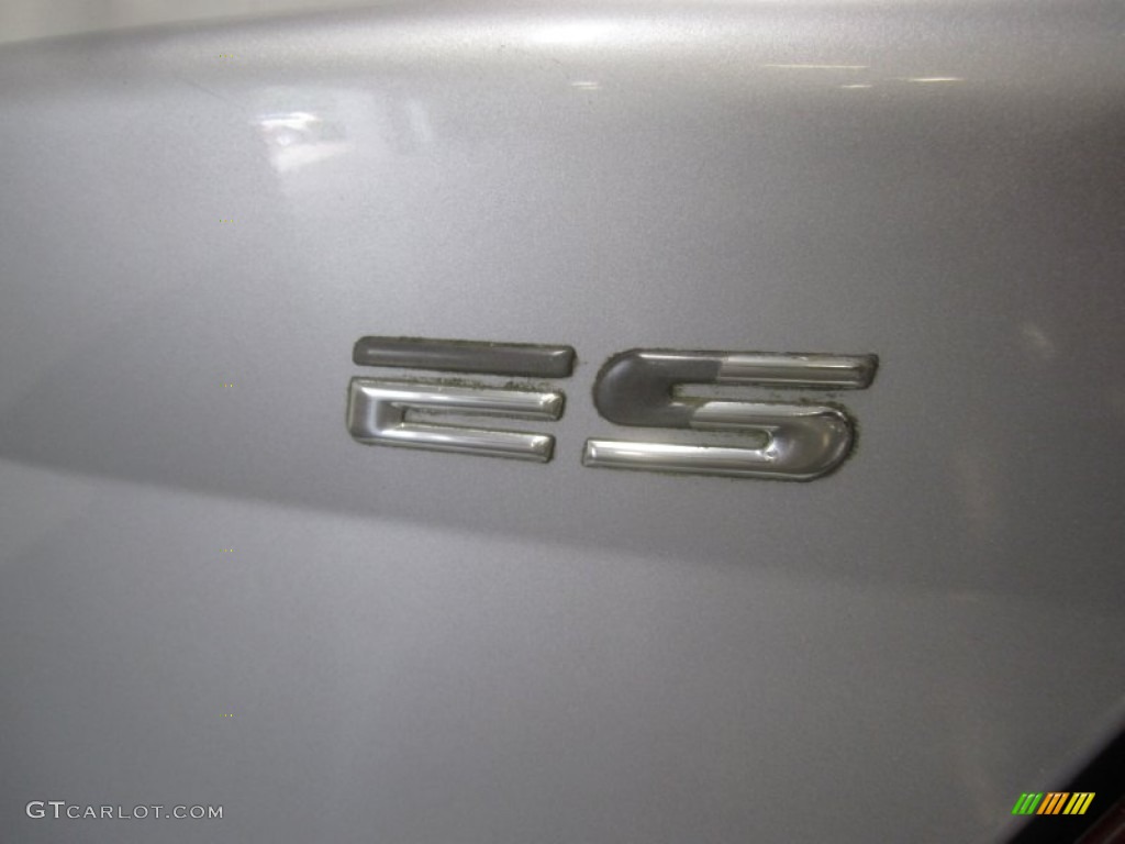 2002 Dodge Stratus ES Sedan Marks and Logos Photo #52521457