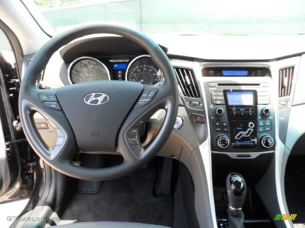 2011 Hyundai Sonata Hybrid Gray Dashboard Photo #52522722