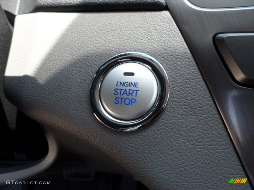 2011 Sonata Hybrid - Black Onyx Pearl / Gray photo #36