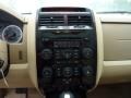 2009 White Suede Ford Escape Limited V6 4WD  photo #18