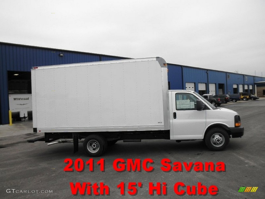 2011 Savana Cutaway 3500 Commercial Moving Truck - Summit White / Medium Pewter photo #1