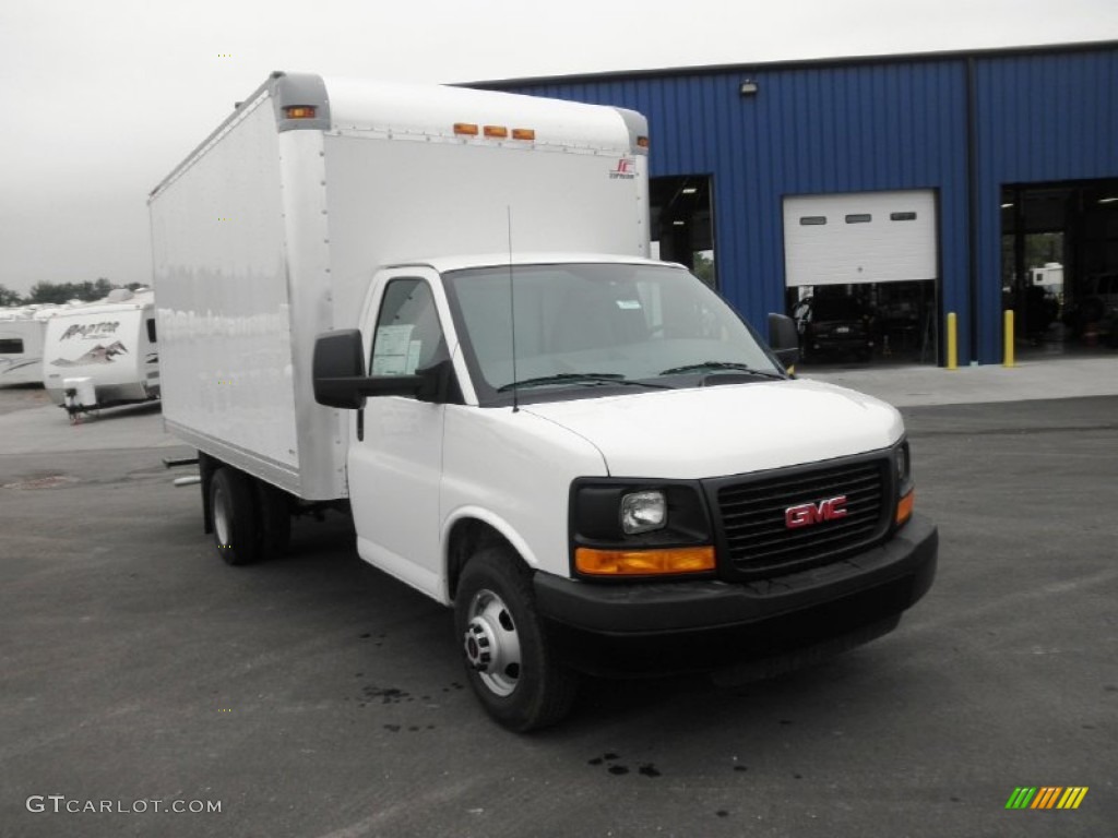 Summit White 2011 GMC Savana Cutaway 3500 Commercial Moving Truck Exterior Photo #52523925