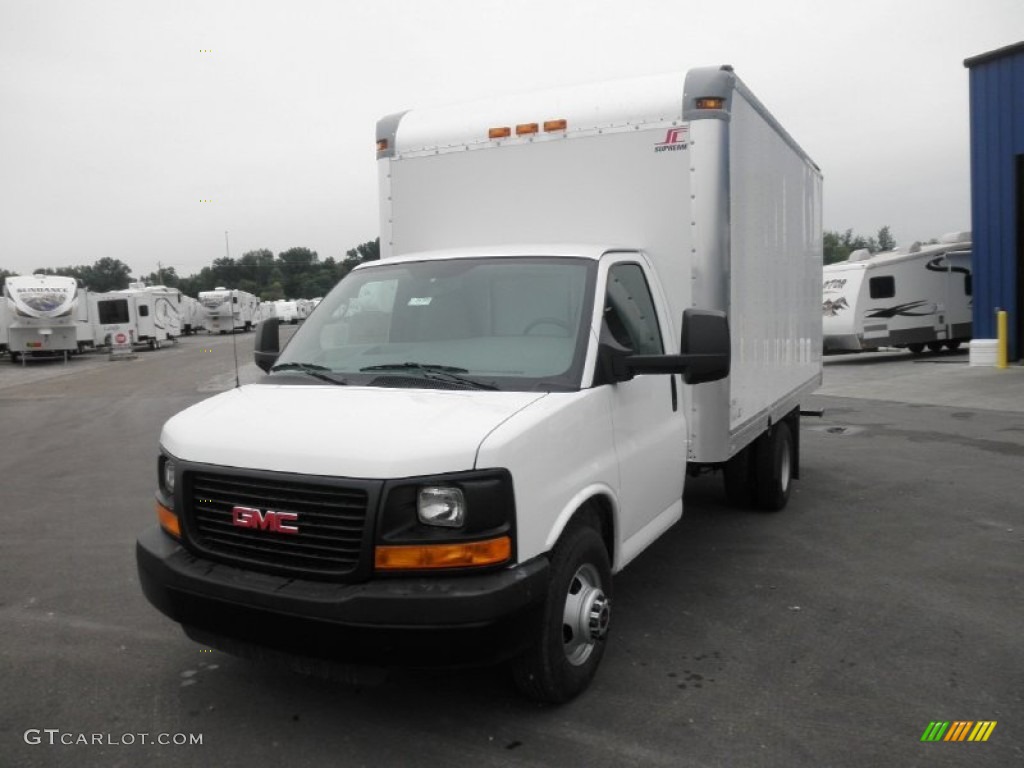 2011 GMC Savana Cutaway 3500 Commercial Moving Truck Exterior Photos