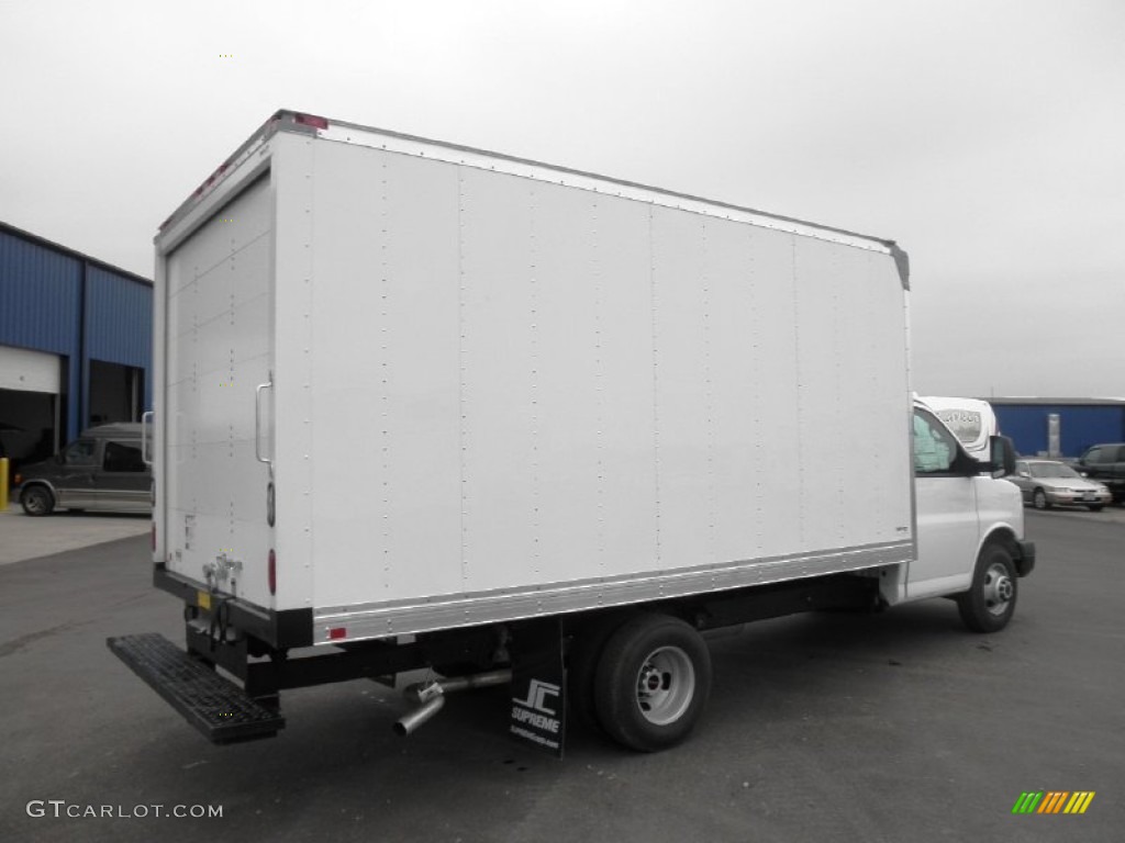 Summit White 2011 GMC Savana Cutaway 3500 Commercial Moving Truck Exterior Photo #52524138