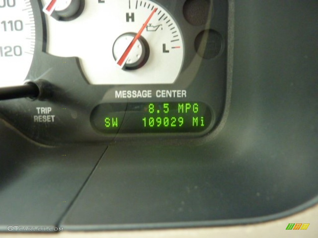 2004 Mountaineer V8 AWD - Mineral Gray Metallic / Medium Dark Parchment photo #20