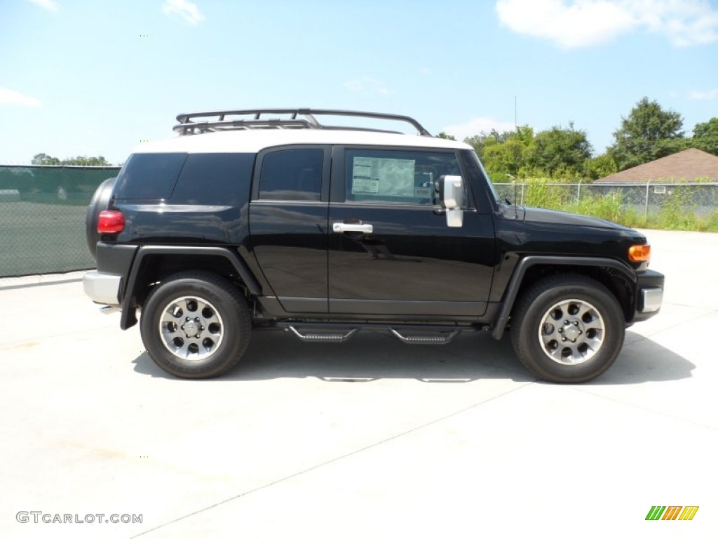 Black 2011 Toyota FJ Cruiser Standard FJ Cruiser Model Exterior Photo #52526131
