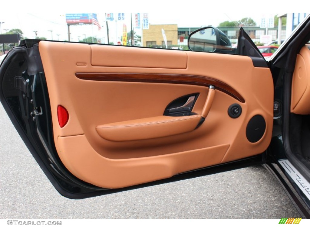 2009 Maserati GranTurismo Standard GranTurismo Model Cuoio Door Panel Photo #52527081