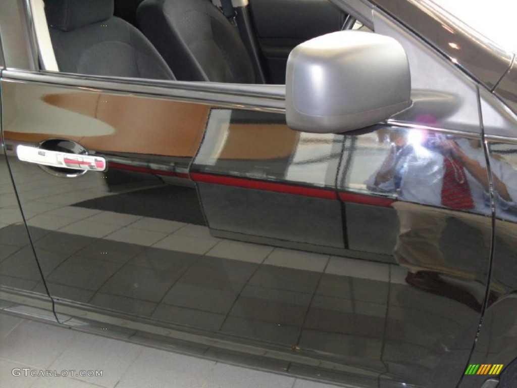 2010 Rogue S AWD - Wicked Black / Black photo #24