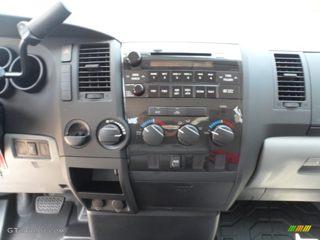 2011 Tundra Double Cab - Super White / Graphite Gray photo #26