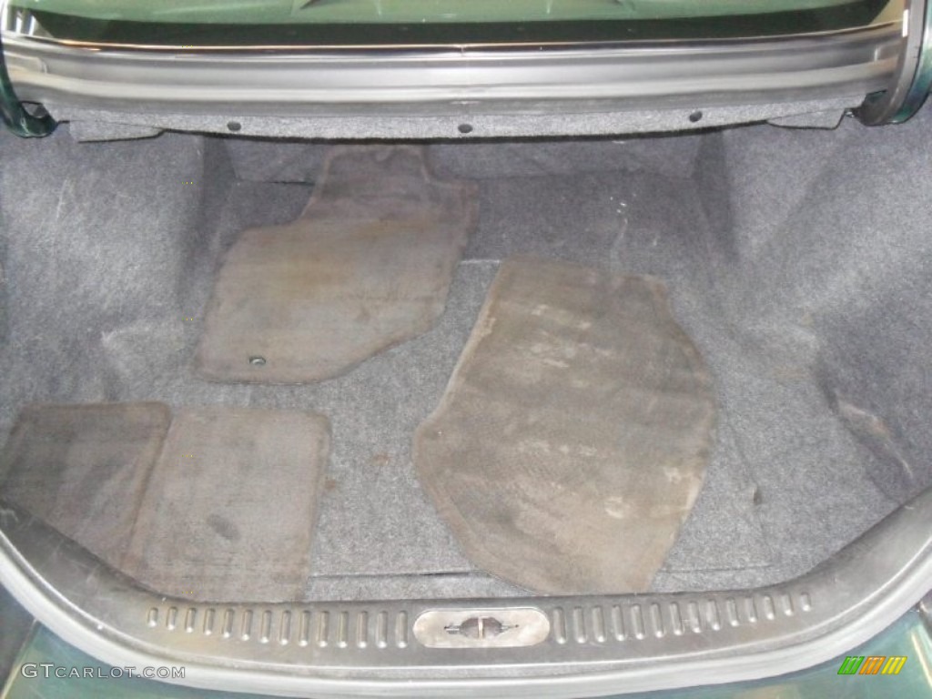 1998 Lincoln Continental Standard Continental Model Trunk Photo #52529253