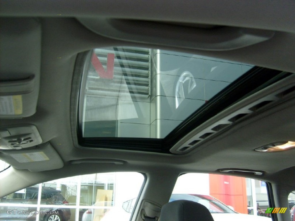 2009 Legacy 2.5i Sedan - Ruby Red Pearl / Off Black photo #4