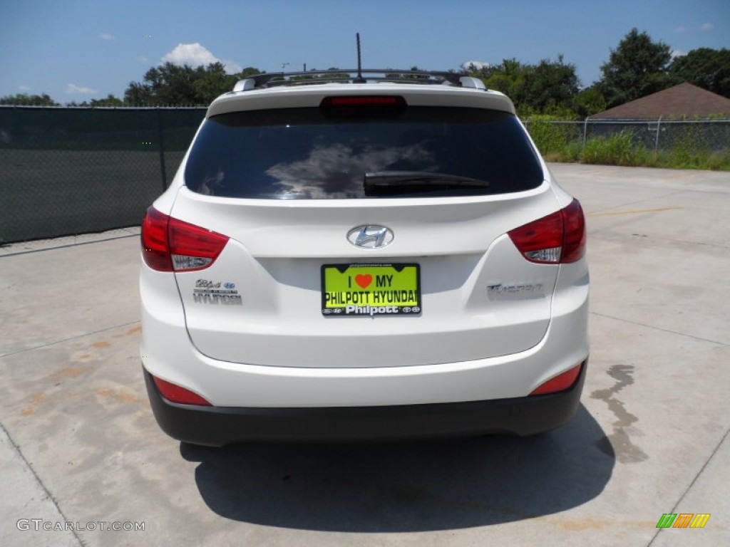 2012 Tucson GLS - Cotton White / Taupe photo #4