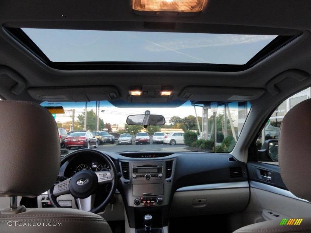 2010 Outback 2.5i Premium Wagon - Crystal Black Silica / Warm Ivory photo #18