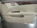 Classic Silver Metallic - Avalon XLS Photo No. 24