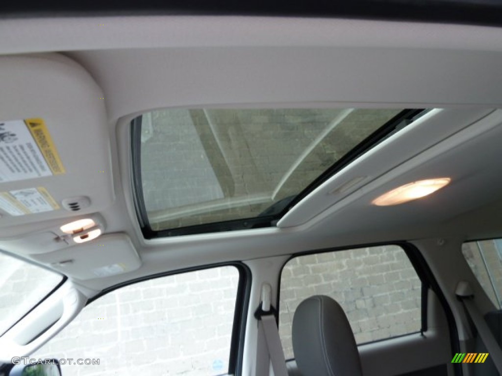 2011 Mazda Tribute s Grand Touring Sunroof Photos