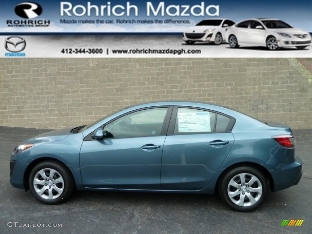 2011 Gunmetal Blue Mica Mazda Mazda3 I Sport 4 Door