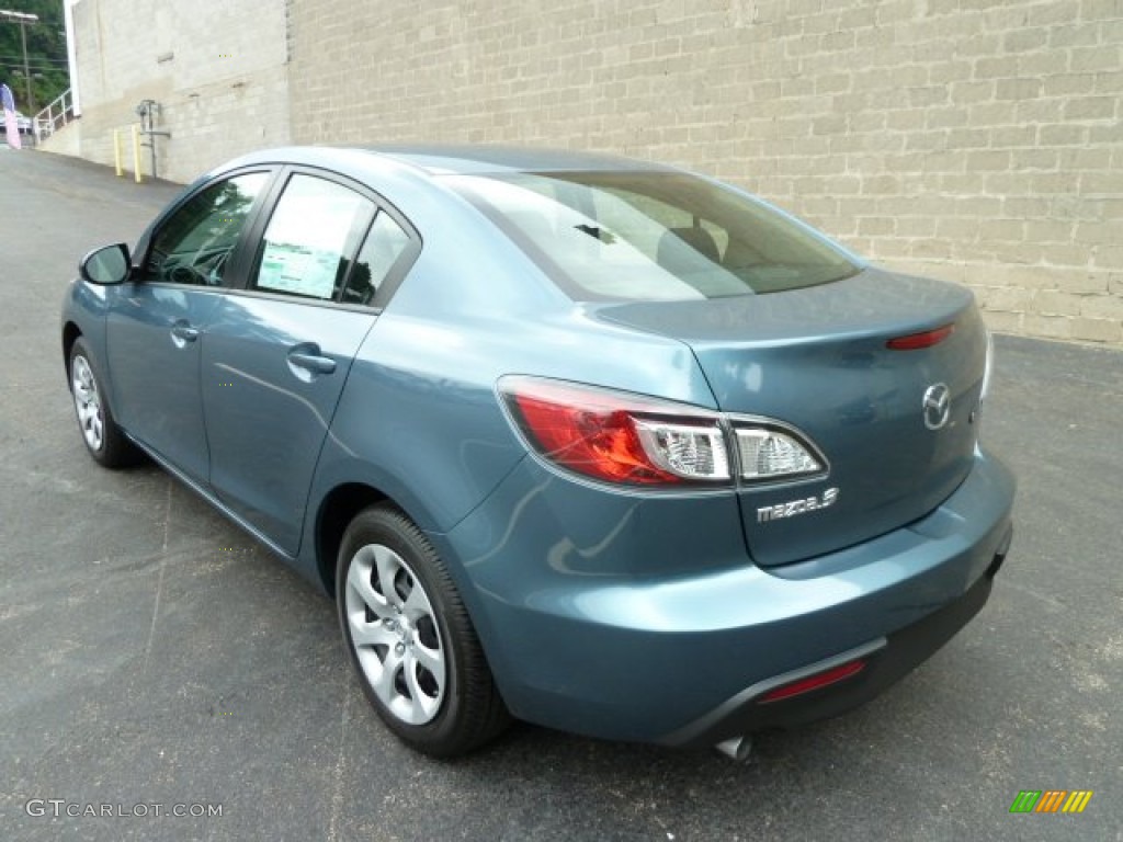 2011 MAZDA3 i Sport 4 Door - Gunmetal Blue Mica / Black photo #2