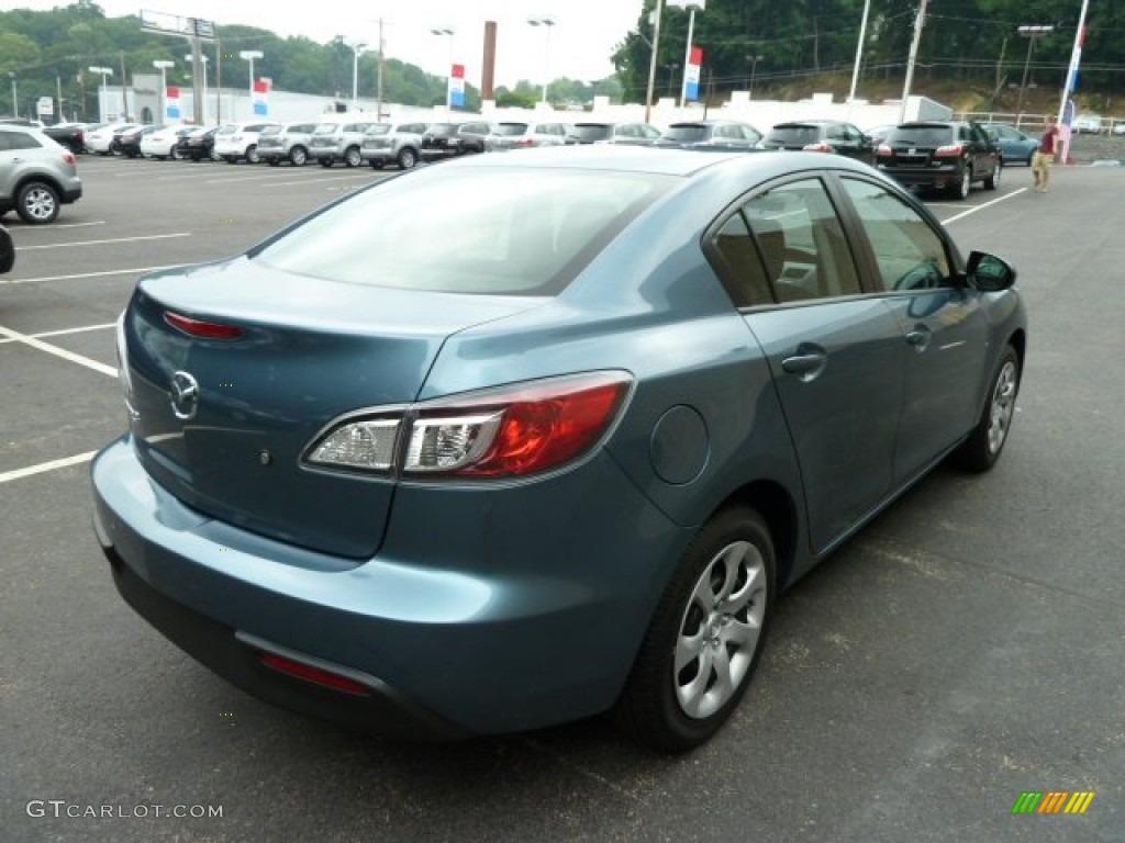2011 MAZDA3 i Sport 4 Door - Gunmetal Blue Mica / Black photo #4