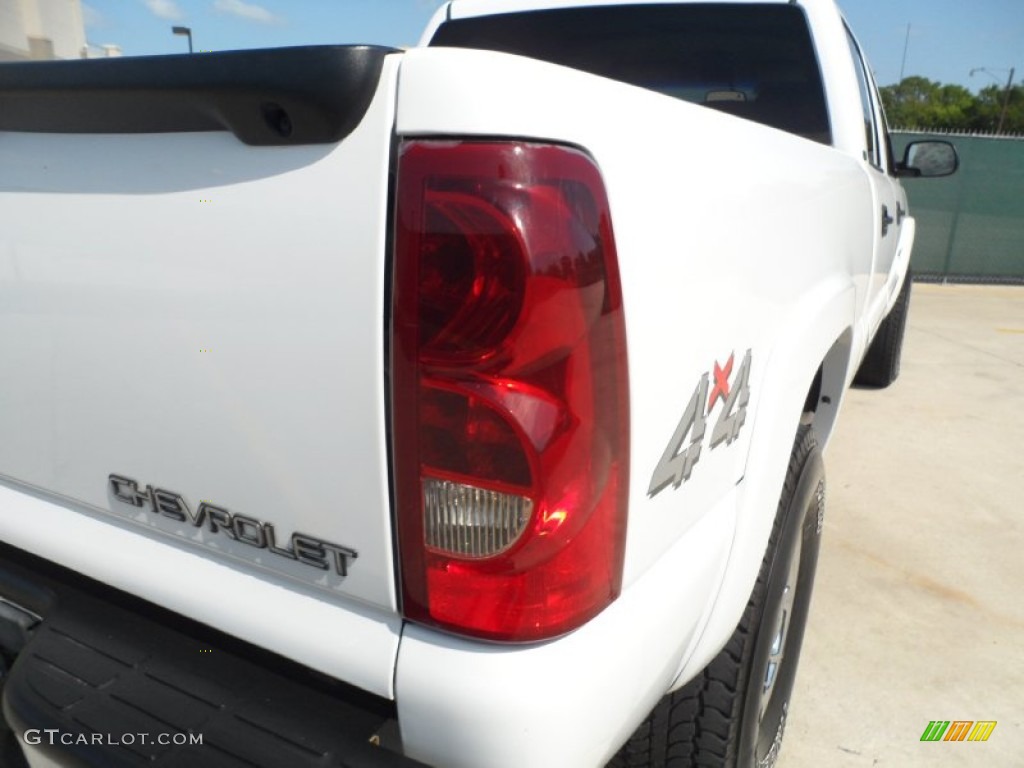 2003 Silverado 1500 LS Crew Cab 4x4 - Summit White / Medium Gray photo #19