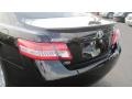 Black - Camry LE Photo No. 16