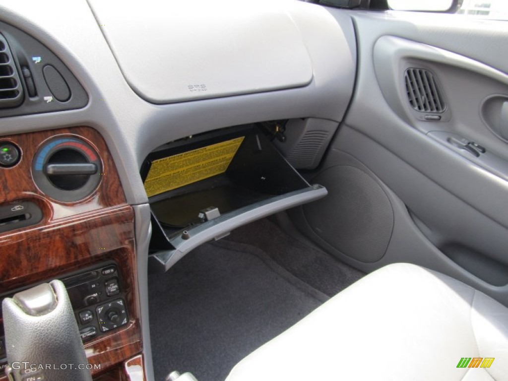 1997 Sebring LXi Coupe - Bright White / Gray photo #14