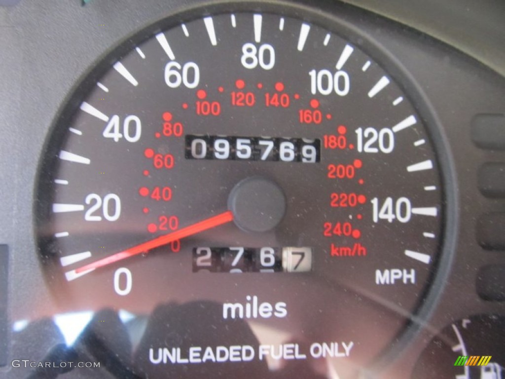 1997 Sebring LXi Coupe - Bright White / Gray photo #20