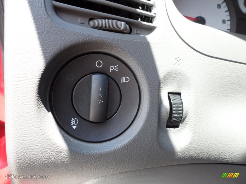 2008 Ford Ranger Sport SuperCab Controls Photo #52540854