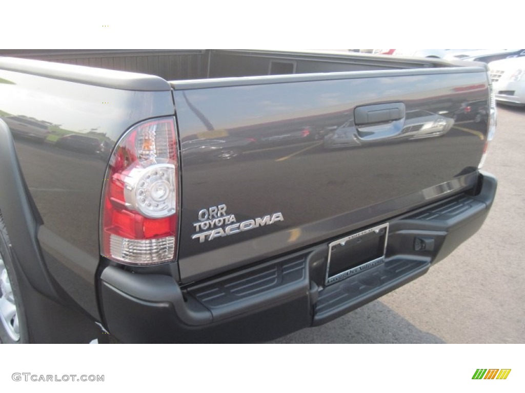 2011 Tacoma Access Cab 4x4 - Magnetic Gray Metallic / Graphite Gray photo #16