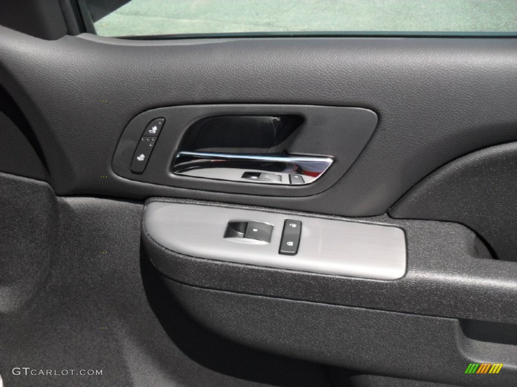 2011 Tahoe LT 4x4 - Sheer Silver Metallic / Ebony photo #24