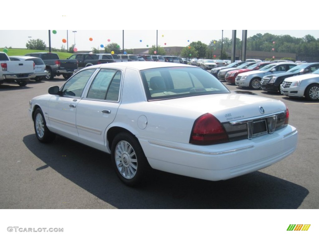 2010 Grand Marquis LS Ultimate Edition - Vibrant White / Medium Light Stone photo #3