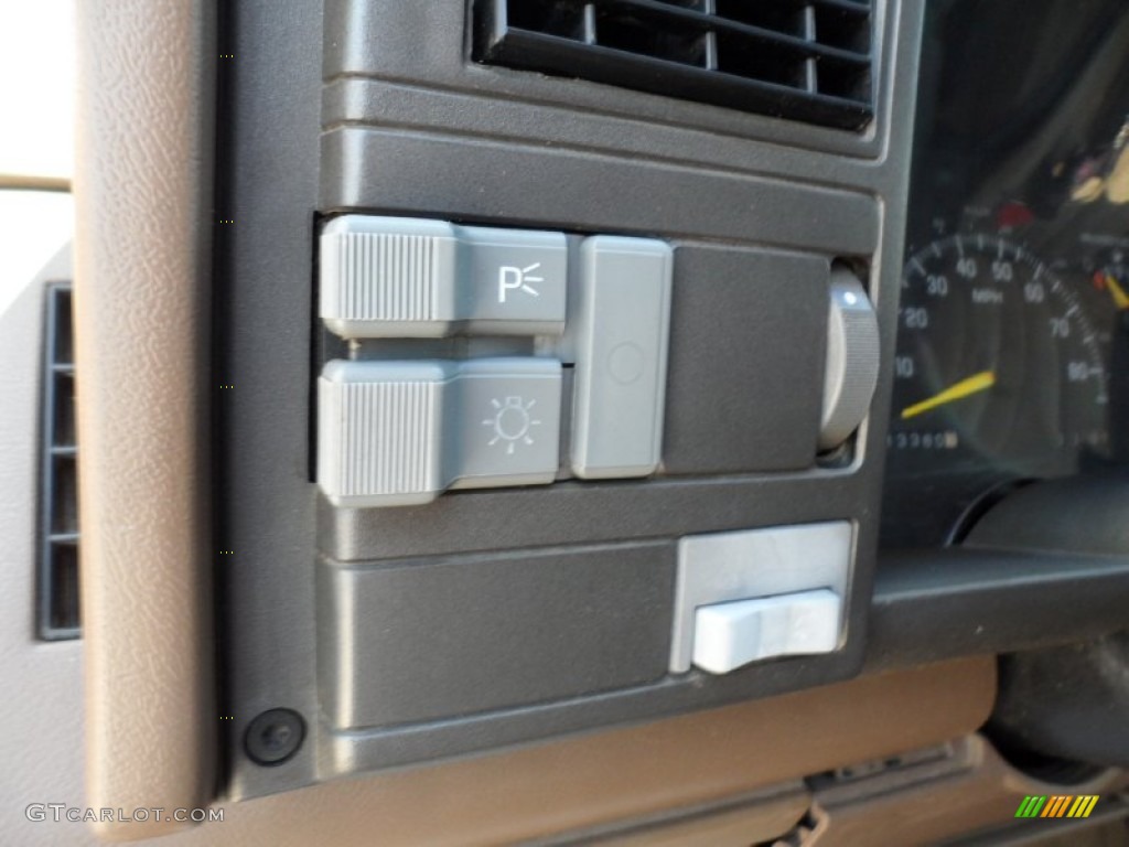 1994 Chevrolet C/K C2500 Extended Cab Controls Photos