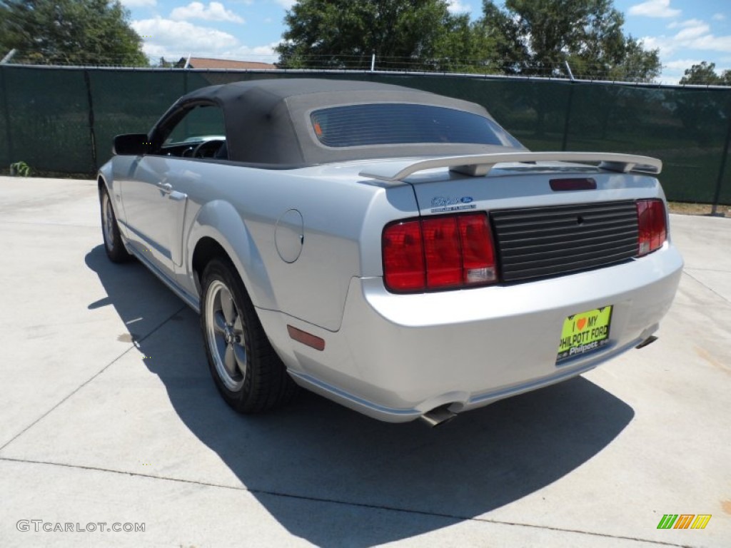 2007 Mustang GT Premium Convertible - Satin Silver Metallic / Dark Charcoal photo #5