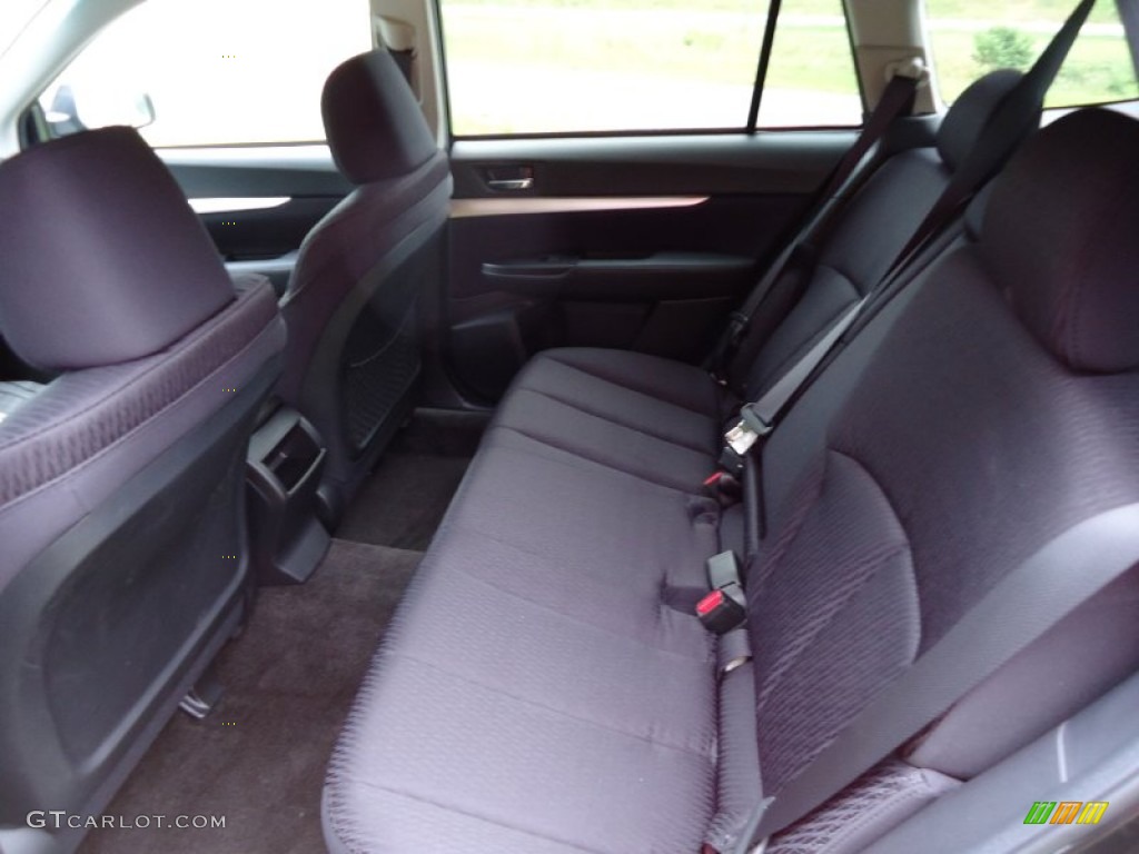 2011 Outback 2.5i Wagon - Graphite Gray Metallic / Off Black photo #16