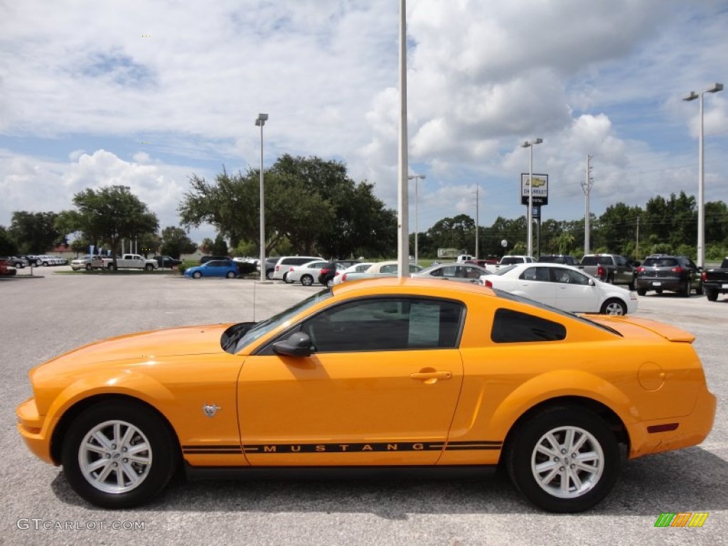 2009 Mustang V6 Coupe - Grabber Orange / Dark Charcoal photo #2