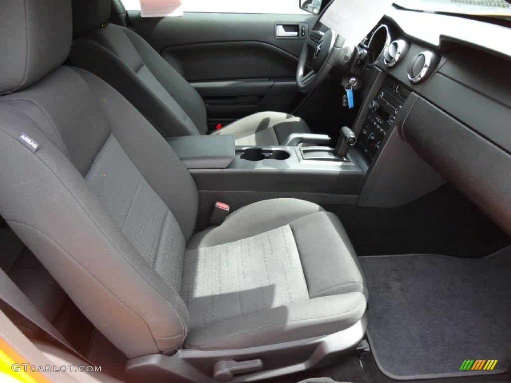 2009 Mustang V6 Coupe - Grabber Orange / Dark Charcoal photo #12
