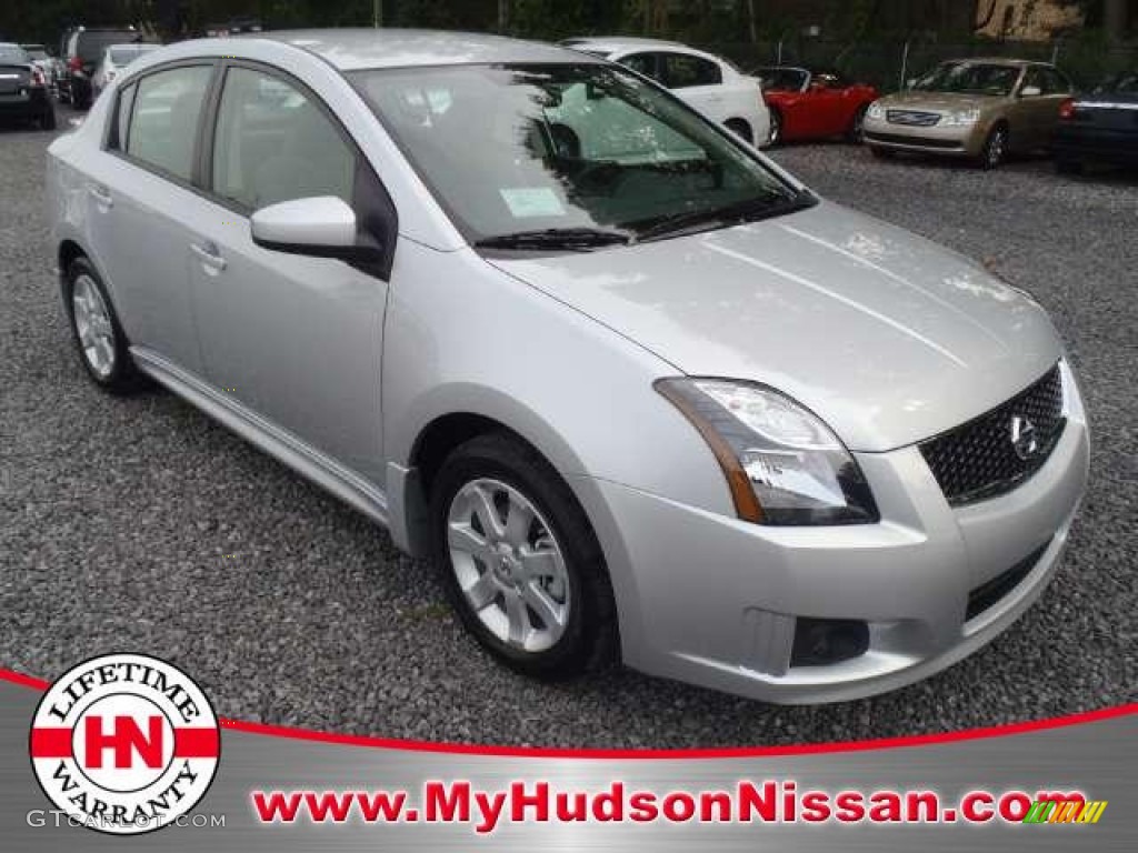 2012 Sentra 2.0 SR - Brilliant Silver Metallic / Charcoal photo #1