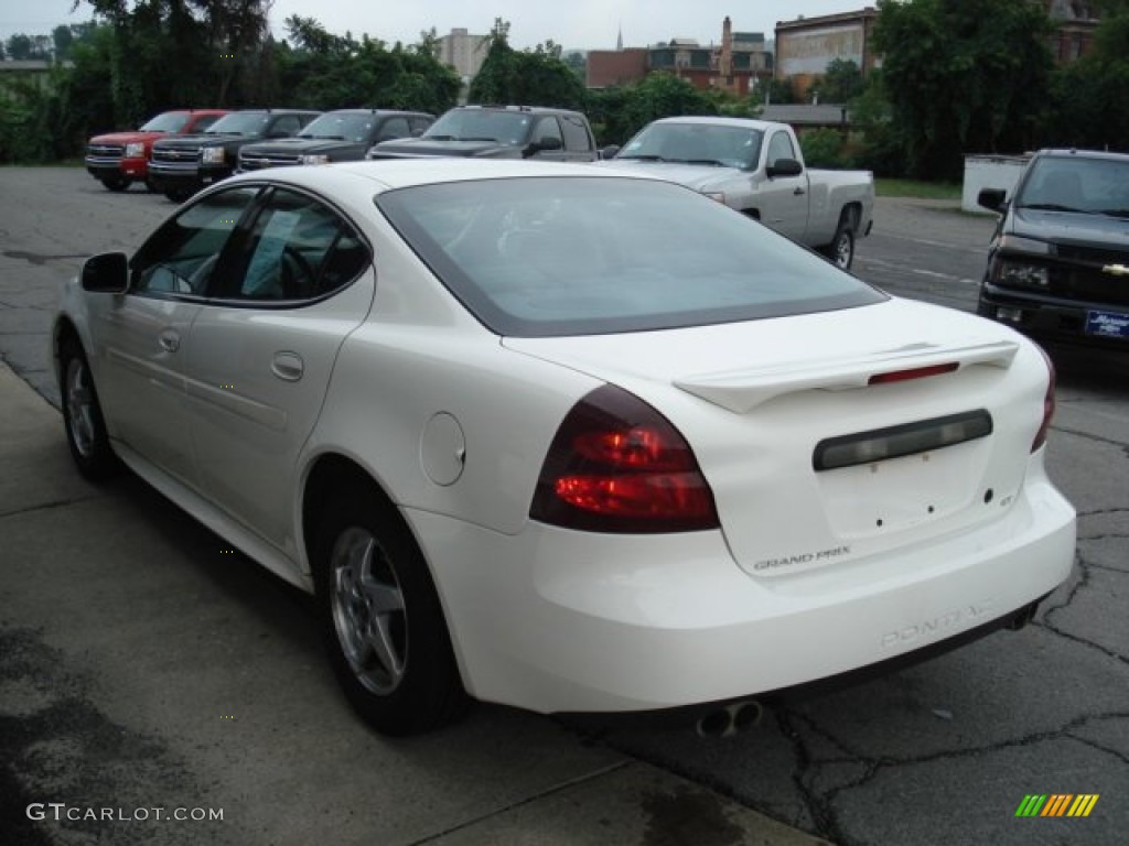 2004 Grand Prix GT Sedan - Summit White / Dark Pewter photo #6