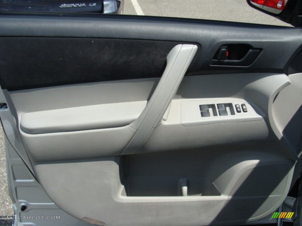 2008 Highlander 4WD - Classic Silver Metallic / Ash Gray photo #6