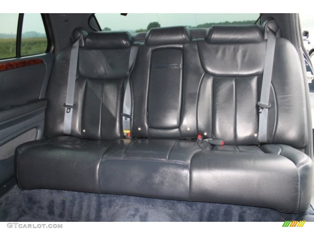 Midnight Blue Interior 2006 Cadillac DTS Limousine Photo #52554563