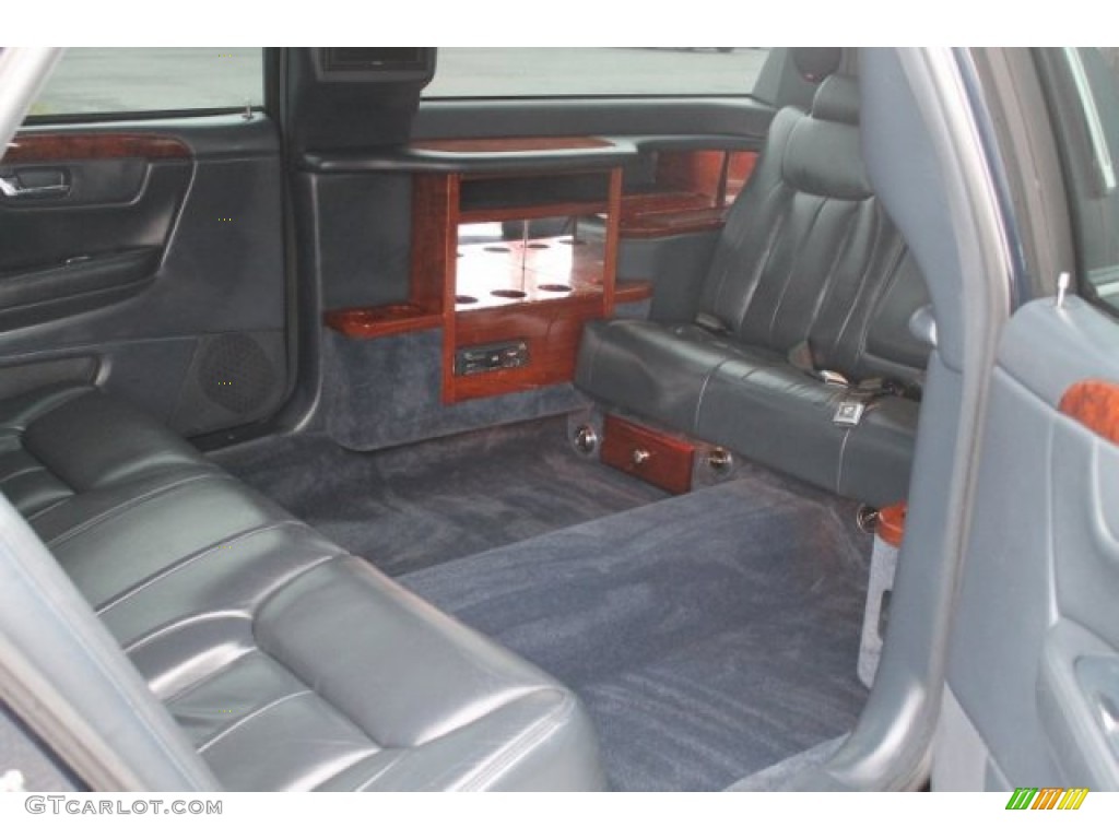 Midnight Blue Interior 2006 Cadillac DTS Limousine Photo #52554629