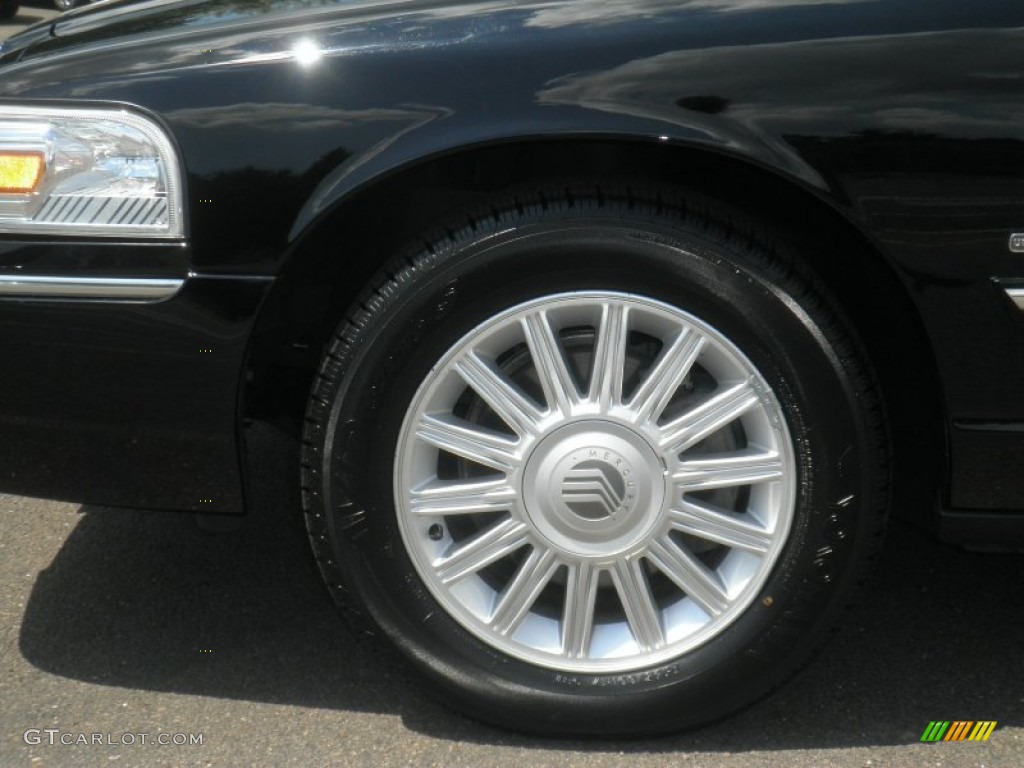 2011 Mercury Grand Marquis LS Ultimate Edition Wheel Photo #52555058