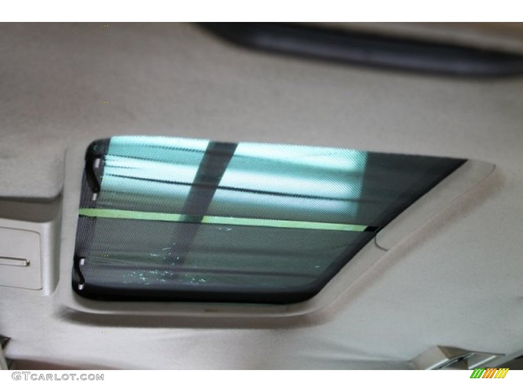 1998 Discovery LE - Chawton White / Bahama Beige photo #11