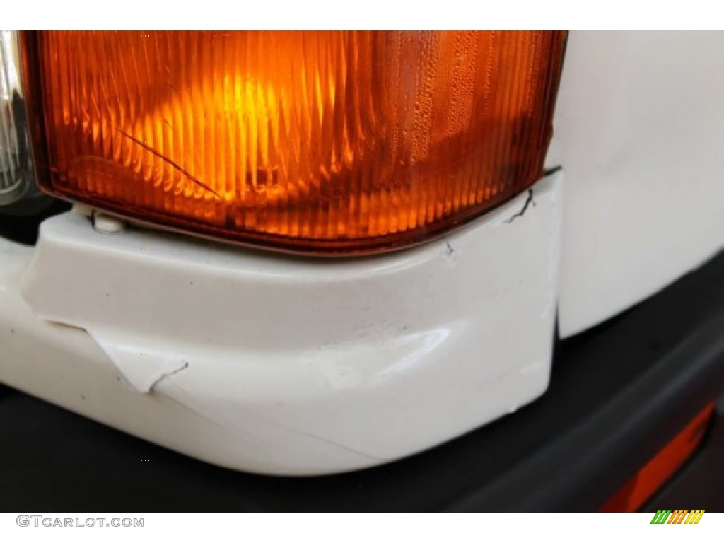 1998 Discovery LE - Chawton White / Bahama Beige photo #27