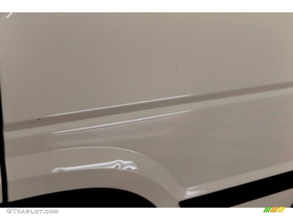 1998 Discovery LE - Chawton White / Bahama Beige photo #33