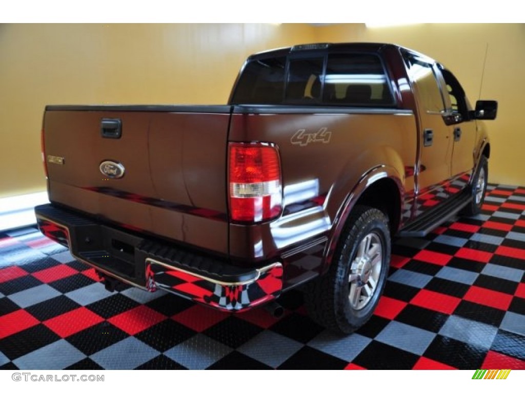 2005 F150 Lariat SuperCrew 4x4 - Dark Toreador Red Metallic / Black photo #4