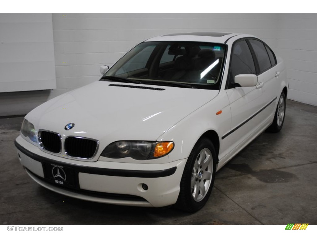 2003 3 Series 325i Sedan - Alpine White / Sand photo #3